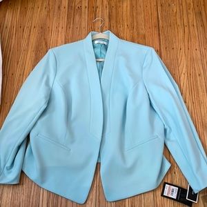 Blue Nine West women’s blazer. Size 2X